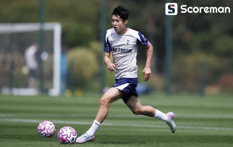 토트넘, 프리시즌 등번호 공개...손흥민 7번, 양민혁 18번